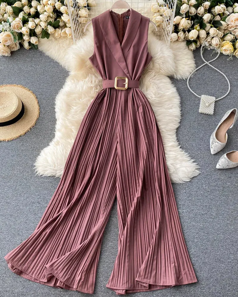 Stylish v-neck sleeveless jumpsuit    S100