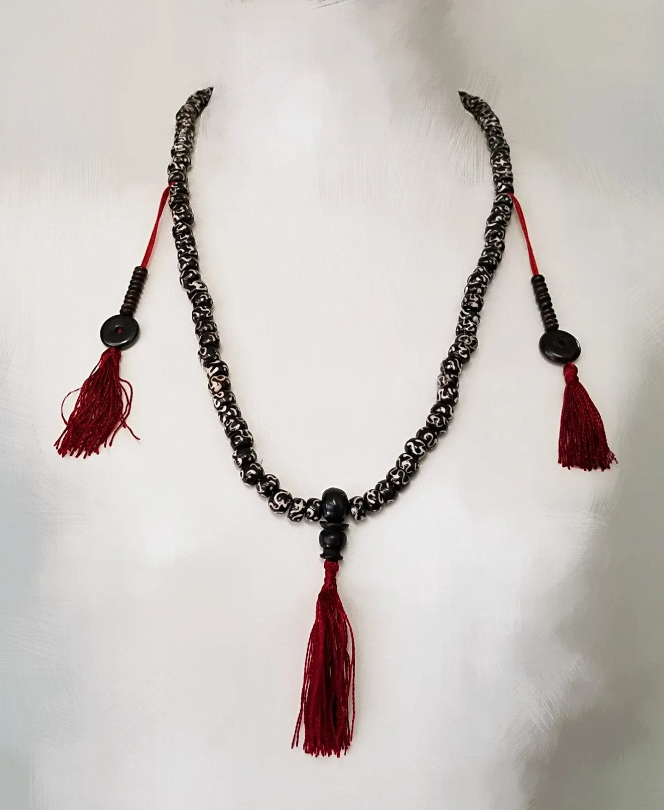 Tibetan Om Prayer Mala