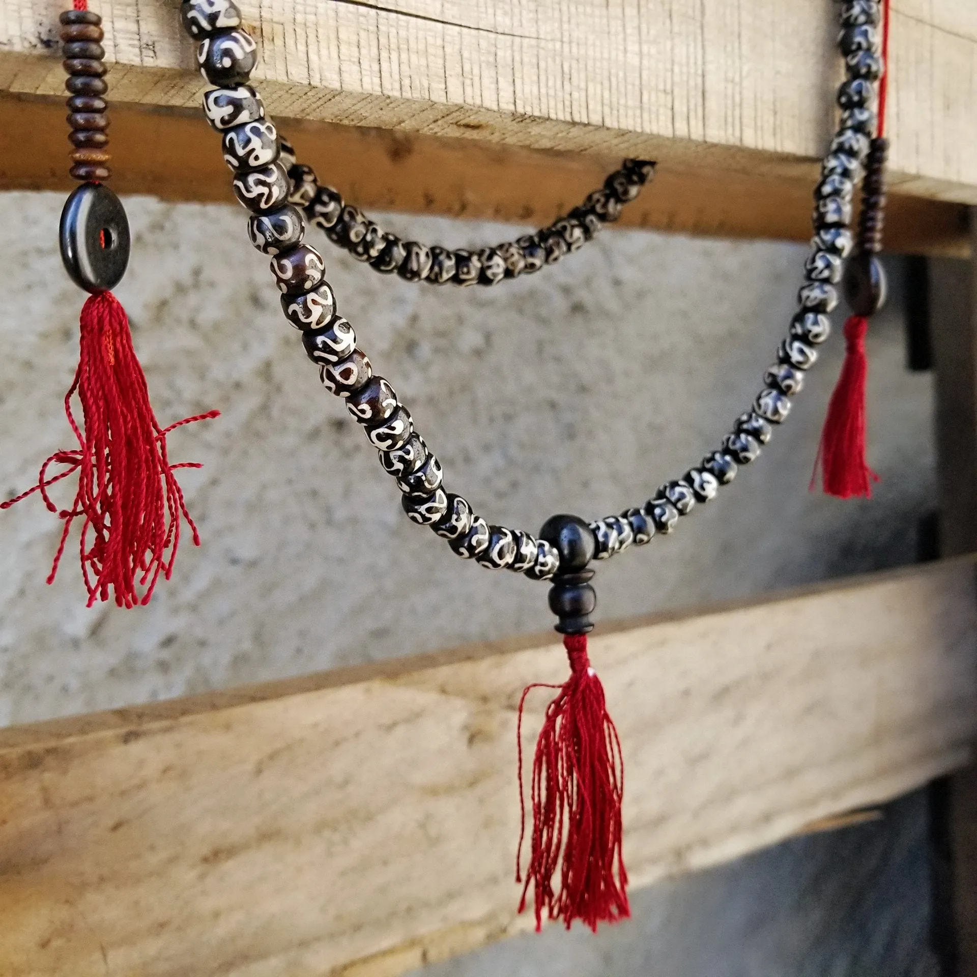 Tibetan Om Prayer Mala